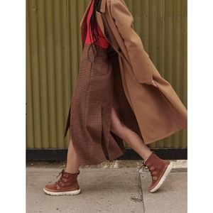 NIB Sorel Explorer II Joan Cozy Boots in Velvet Tan Size 7.5